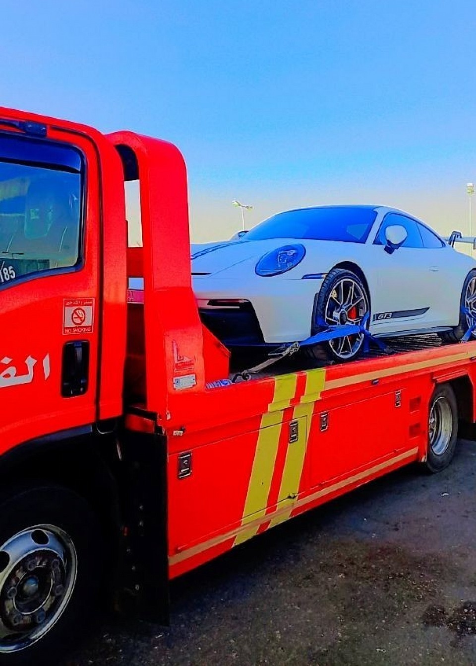 سطحة جدة هيدروليك و عادي نقل من الي اي منطقه أرخص السعار 0530424185